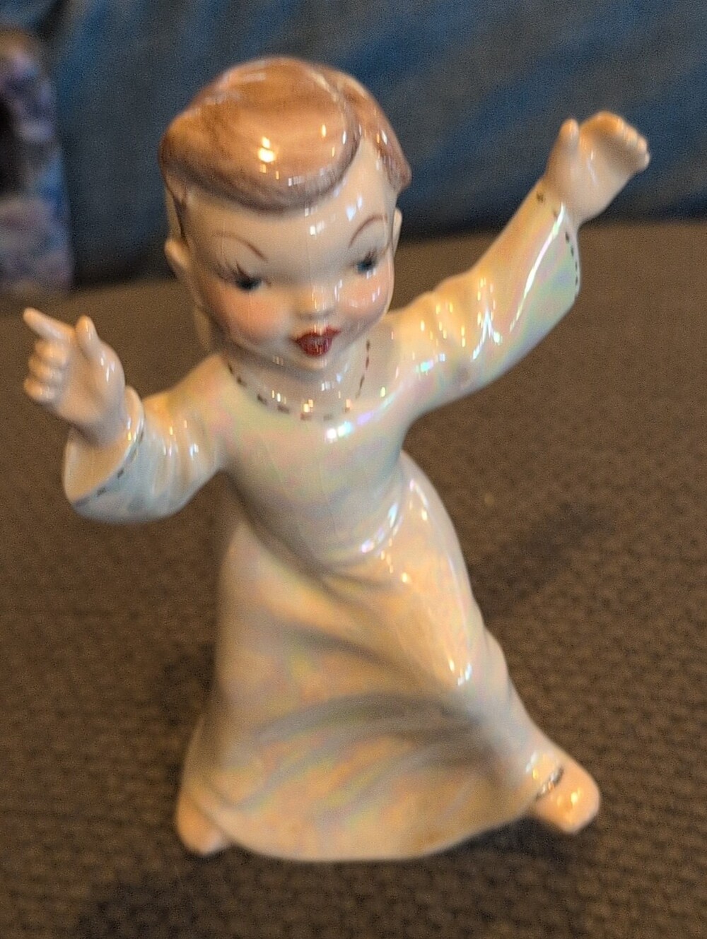 Vintage Holland Mold Iridescent White Porcelain Angel Figurine Signed By Edith